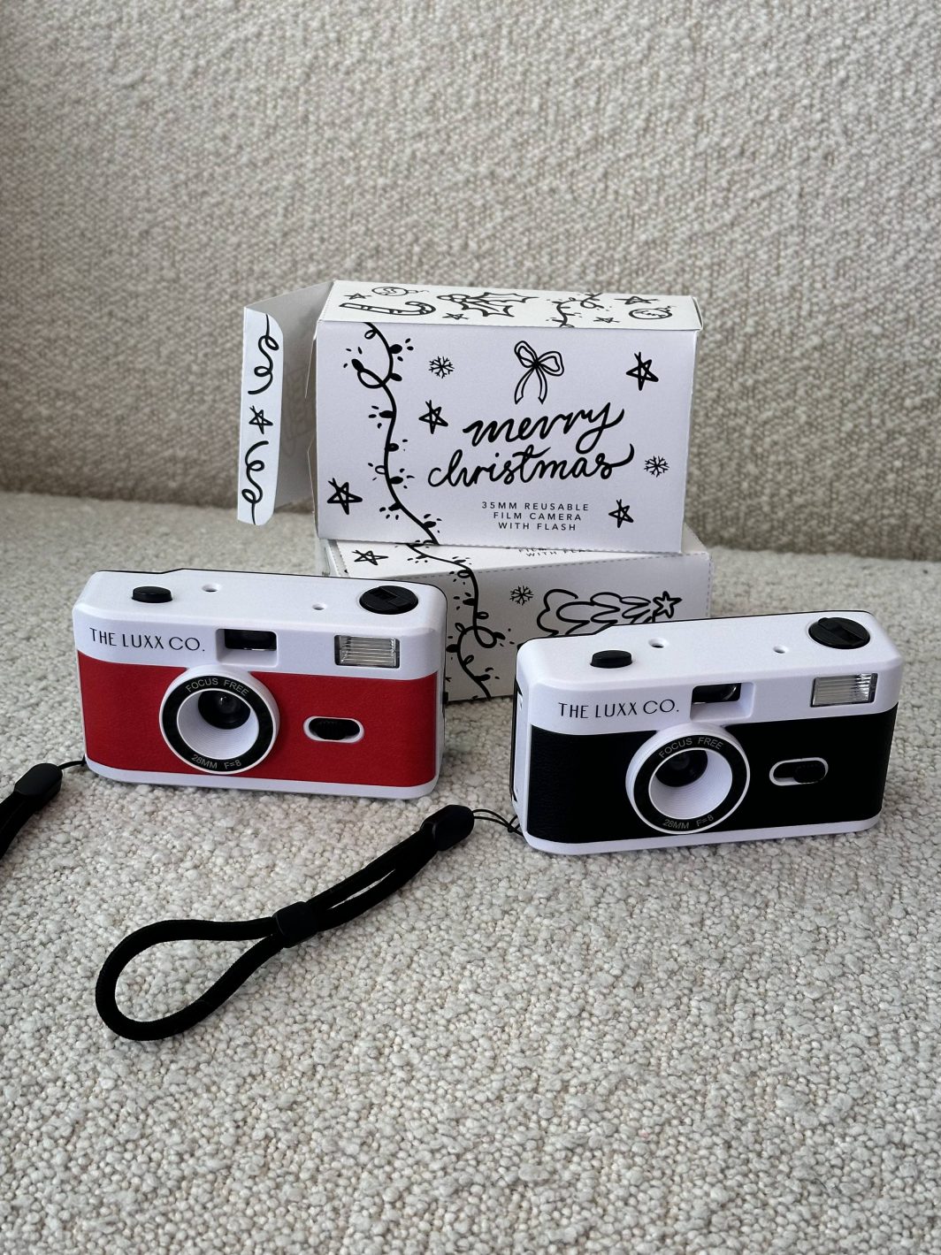 35MM REUSABLE FILM CAMERA *CHRISTMAS EDITION*