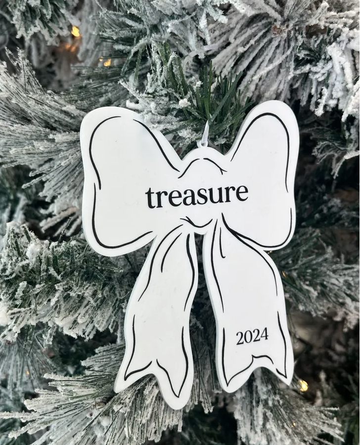 WHITE ACRYLIC BOW ORNAMENT