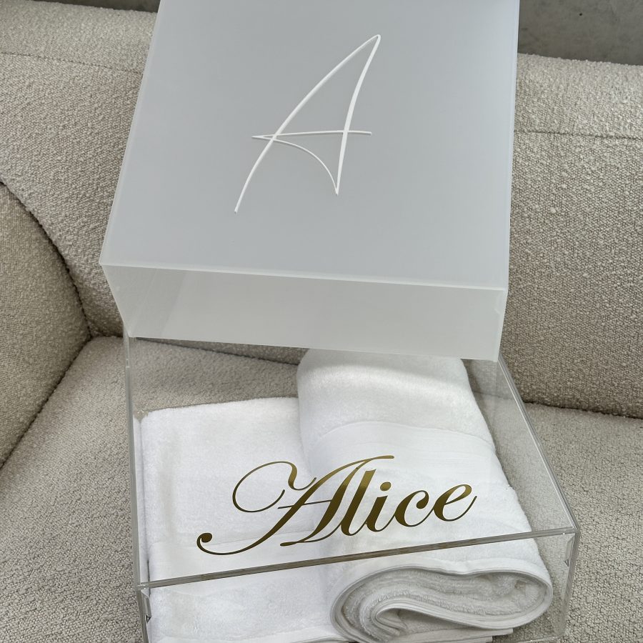 40CM SQUARE ACRYLIC BOX